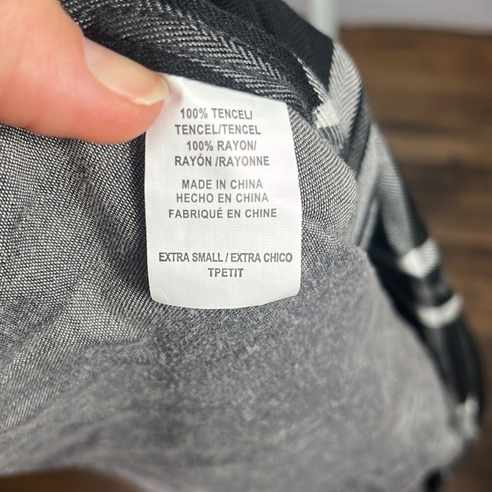 Rails Harper Plaid Flannel Button Down. - image 6